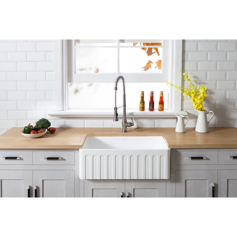 Arcticstone 30-Inch Solid Surface White Stone Apron-Front Single Bowl Farmhouse Kitchen Sink with Strainer