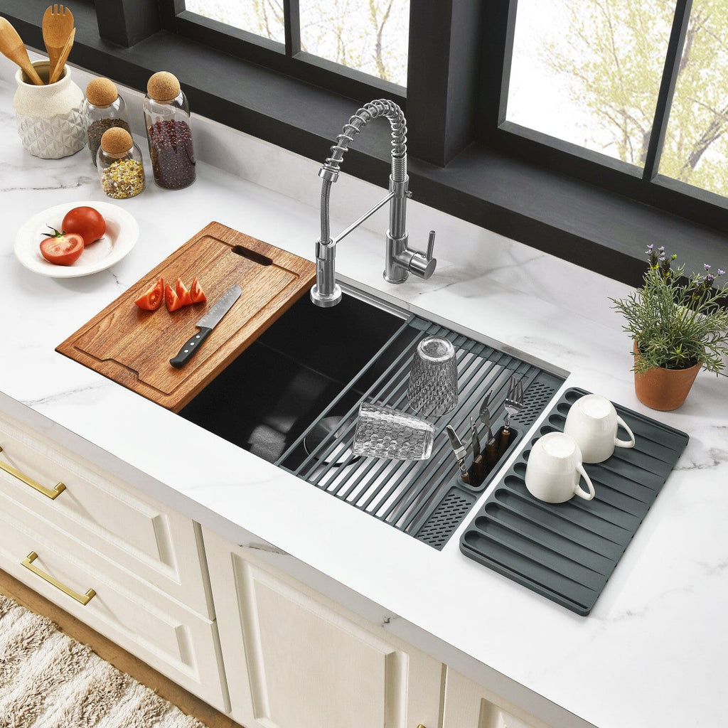 Uptowne 32-Inch Stainless Steel Single Bowl Undermount Kitchen Sink with 6-Piece Kitchen Accessory Set