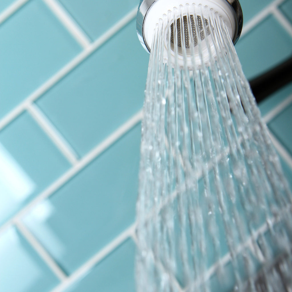 Complement Double Swivel Kitchen Aerator with Brass Ball Joint