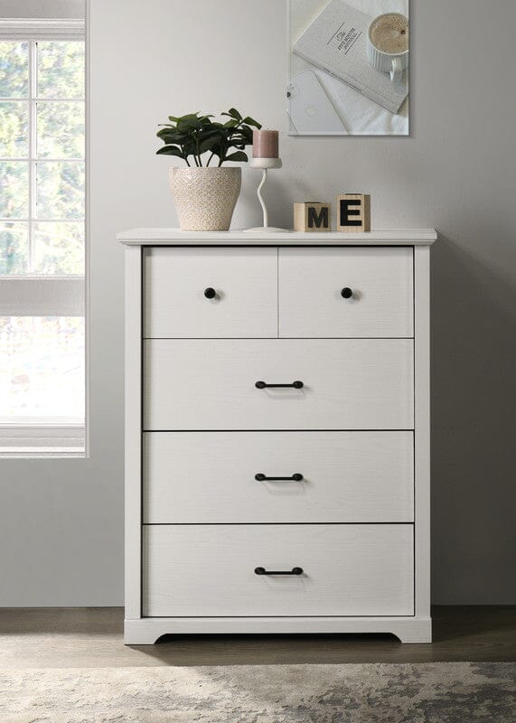 Elara 32"W White 4-Drawer Chest with Black Handles