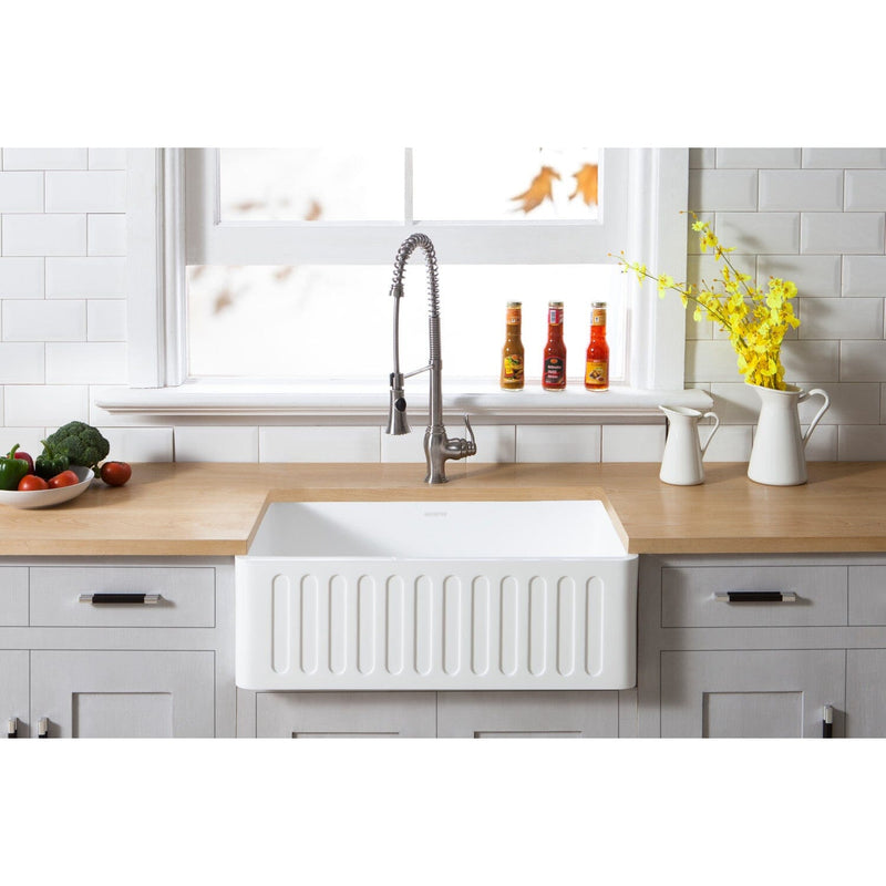 Arcticstone 30-Inch Solid Surface White Stone Apron-Front Single Bowl Farmhouse Kitchen Sink with Strainer
