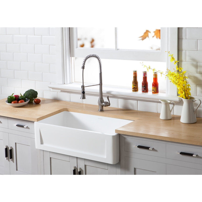 Arcticstone 33-Inch Solid Surface White Stone Apron-Front Single Bowl Farmhouse Kitchen Sink with Strainer